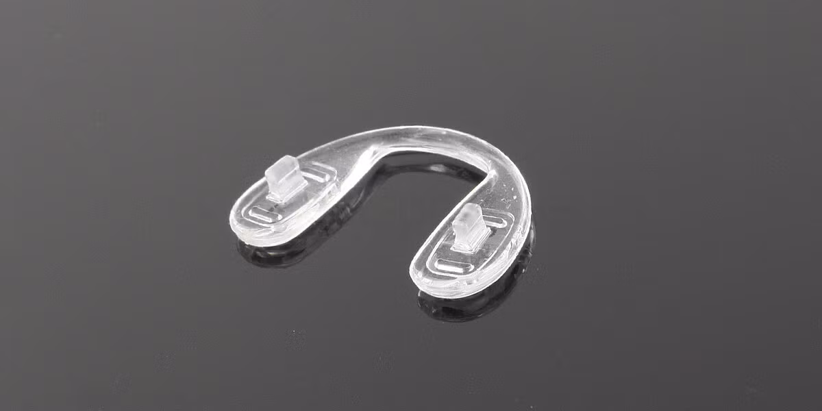 Nose Pads - Silicone Push-In Saddle Bridge Pads